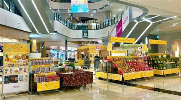 Is Catherine Hawn Related To Goldie Hawn? Relationship Explained - News