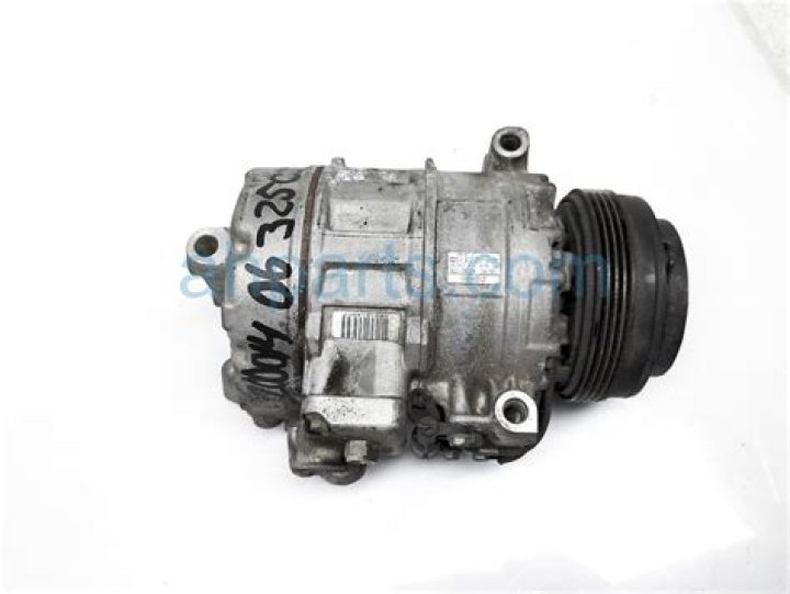 Zac Efron Net Worth : Details About Age, Wife, Movies, Height, Jaw, Sister - SarkariResult