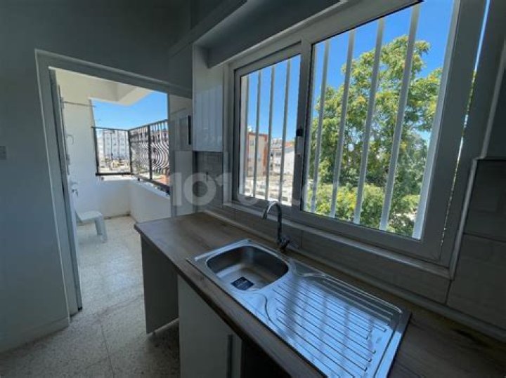 Katie Melua Net Worth: Details About Singing, Earnings, Bf, Age, Career - SarkariResult