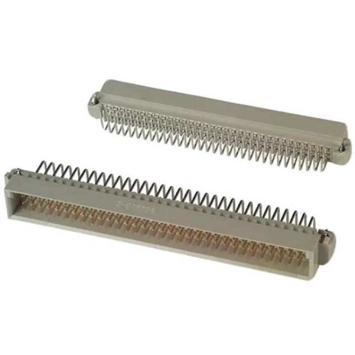 Laura Benanti Net Worth: Career, Home, Age, Income, All You Need to Know - SarkariResult