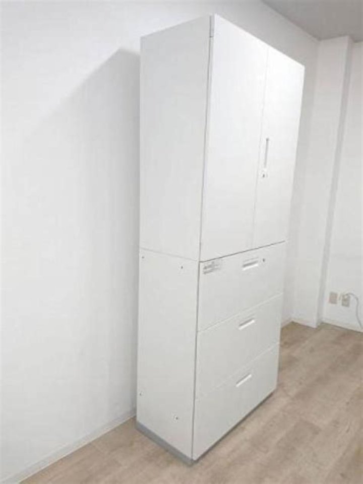 Glen Powell Height: What is The Hight of Glen Powell? - SarkariResult