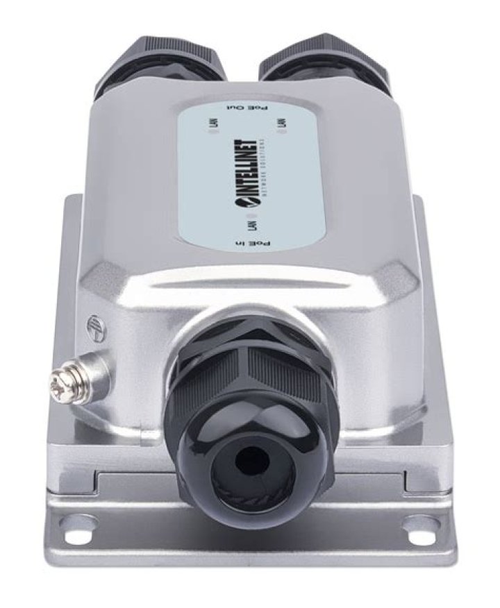 Steve Backshall Net Worth Career, Family, Age, Income, Wiki, Bio, All You Need to Know - SarkariResult