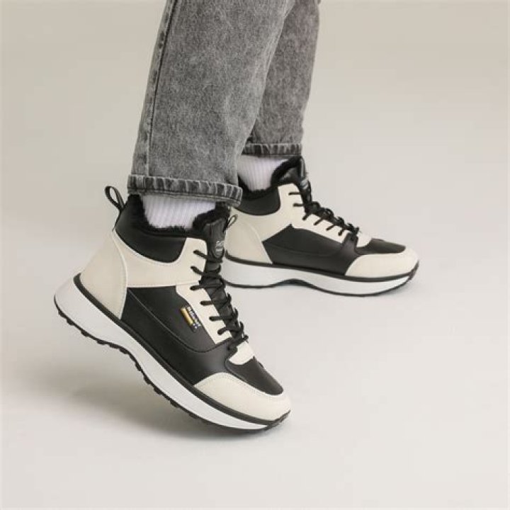 How To Remove Your Wanted Status In Palworld? - SarkariResult