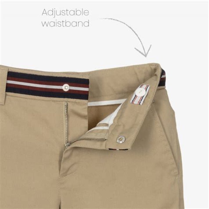 Who Are Jim Acosta Parents? Meet CNN American Broadcaster Jim Acosta Father And Mother - SarkariResult