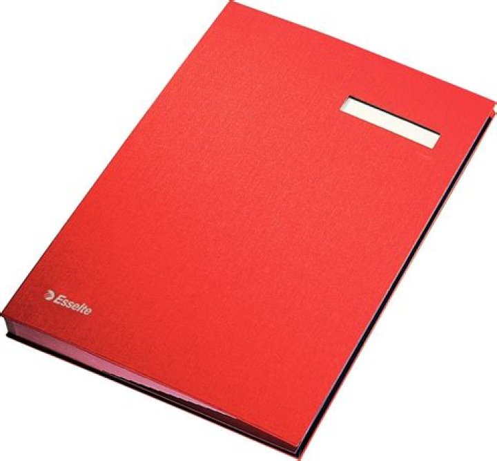 What Is Wrong With Gretchen Whitmer Legs? Illness And Health 2024 - SarkariResult