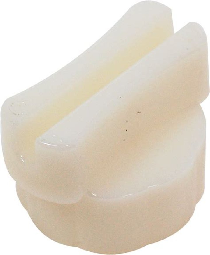 Who are Amber Desiree Smith and Clay Gravesande From Love is Blind Season 6? Are They Still Together? - SarkariResult