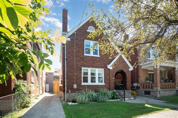 Is Caitlin Clark Leaving College Basketball? Who is Caitlin Clark ? Why is She Leaving College Basketball? - SarkariResult