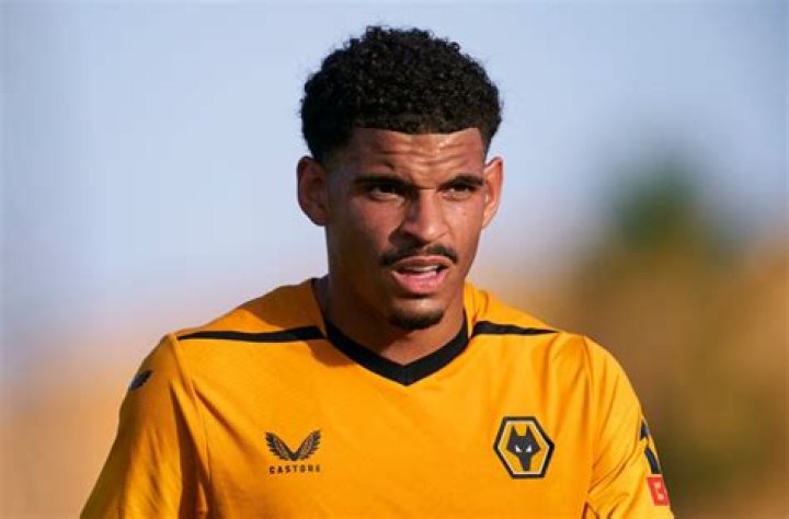
Alan Rogers Tells Nottingham Forest Not To Sign ‘Terrific Player’ 