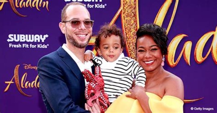 Alejandro Vaughn Rasberry Bio, Wiki, Age, Height, Parents, Girlfriend, Career, and Net Worth
