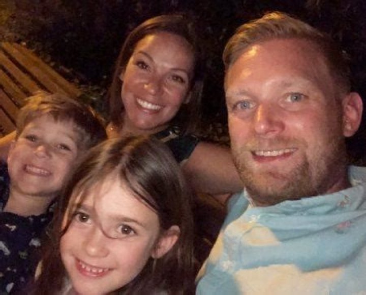 Alex Kramer Miscarriages, Boyfriend, Age, Kids