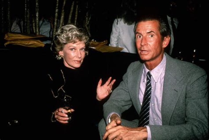 Alexander Miles Net Worth