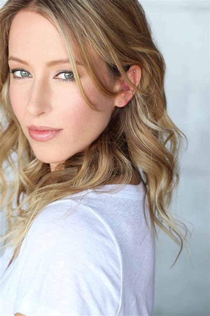 Alexis Boozer Sterling Net Worth