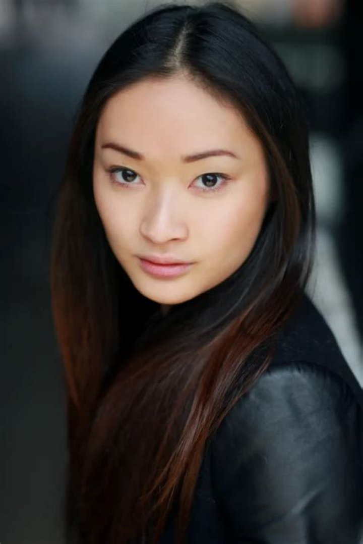 Alice Hewkin Net Worth