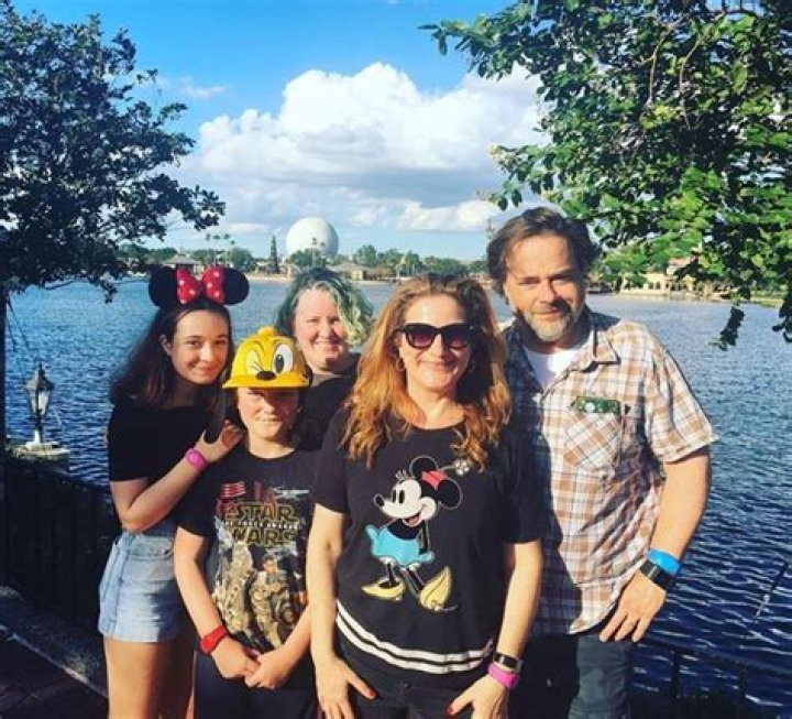 Ana Gasteyer Married, Husband, Children, Net Worth, Movies, Age, Height, Wiki-Bio