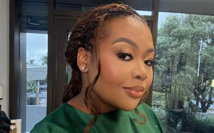 Anele Mdoda Age, Birthday, Wikipedia, Who, Nationality, Biography