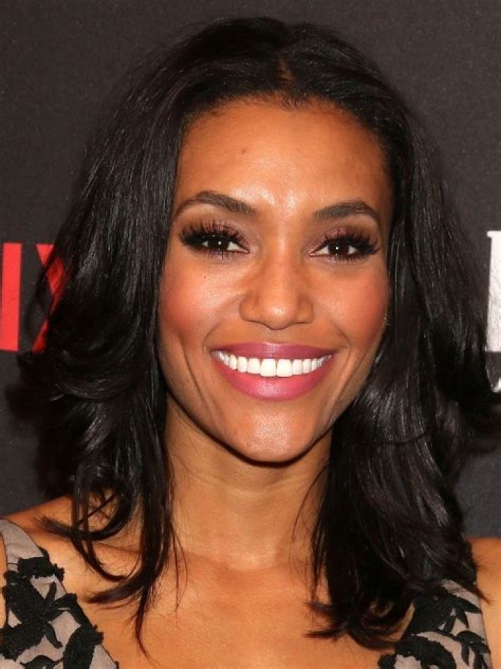 Annie Ilonzeh Height, Weight, Measurements, Bra Size, Shoe Size