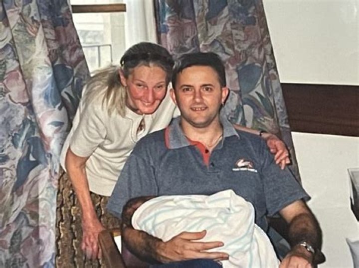 
Anthony Albanese Single Mother Maryanne Therese Albanese Raised Him On Her Own 