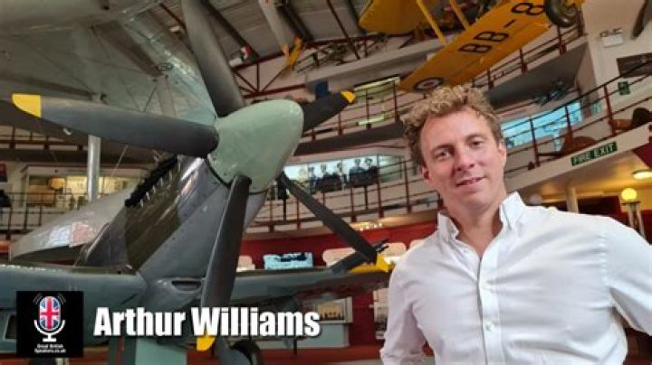 Arthur Williams (boxer)