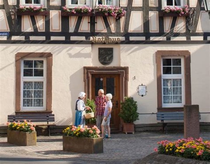 Barbara Zaun Net Worth