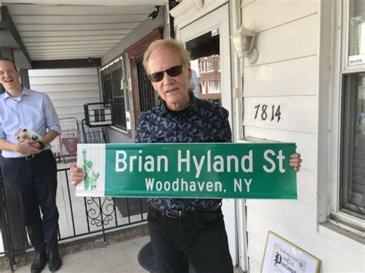 Brian Hyland Age, Wikipedia, Biography, Net Worth, Married, Family, Parents