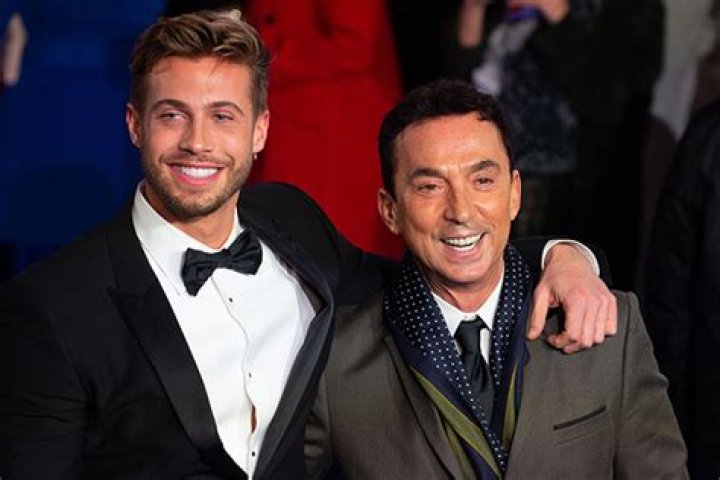 Bruno Tonioli Bio, Wiki, Age, Height, Gay, Dancing, Partner, Spouse, Net Worth, Wife, Dancing With The Stars, Elton John, Music Video and Jason Schanne