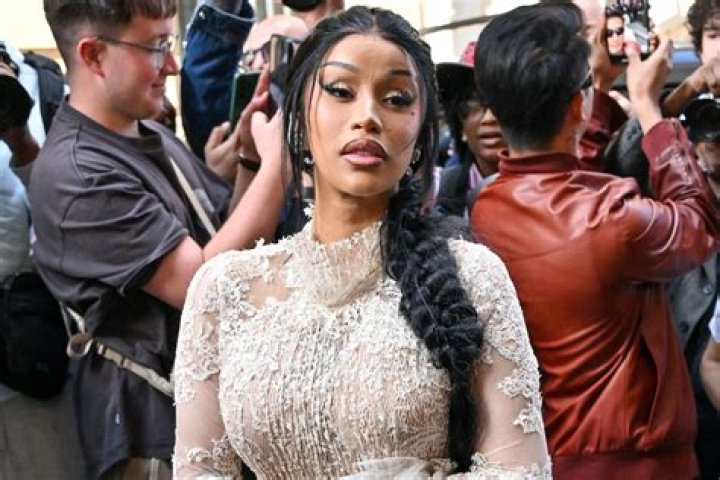 
Cardi B Reveals She Feels ‘Hopeless’ Trying to Make Offset Happy Following Takeoff’s Death 