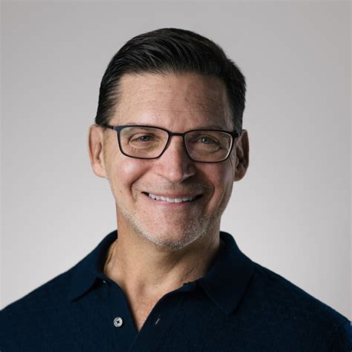 Carmichael Dave Net Worth