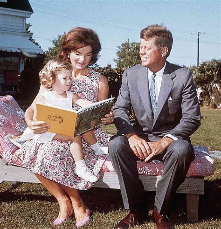 Caroline Kennedy Wife: Is She Still Married? Marriage And Family