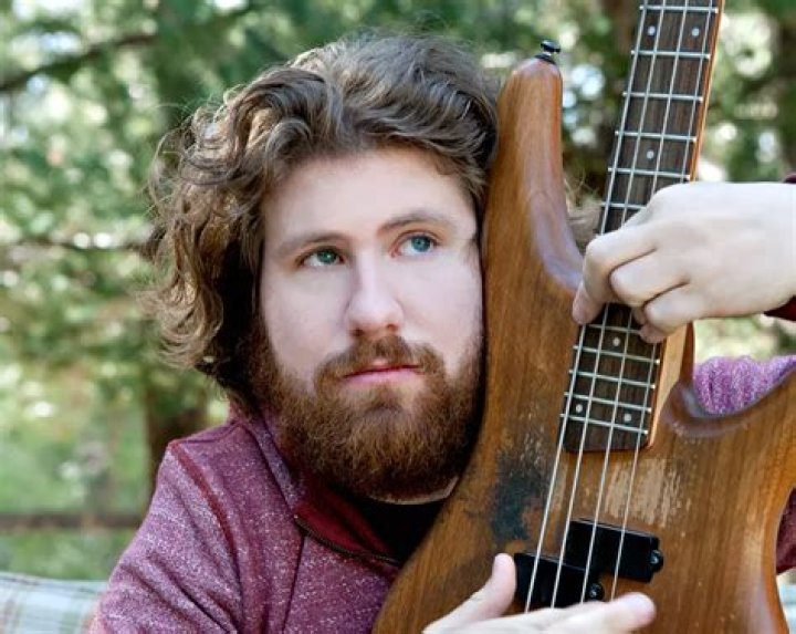 Casey Abrams - Bio, Age, net worth, Wiki, Facts and Family