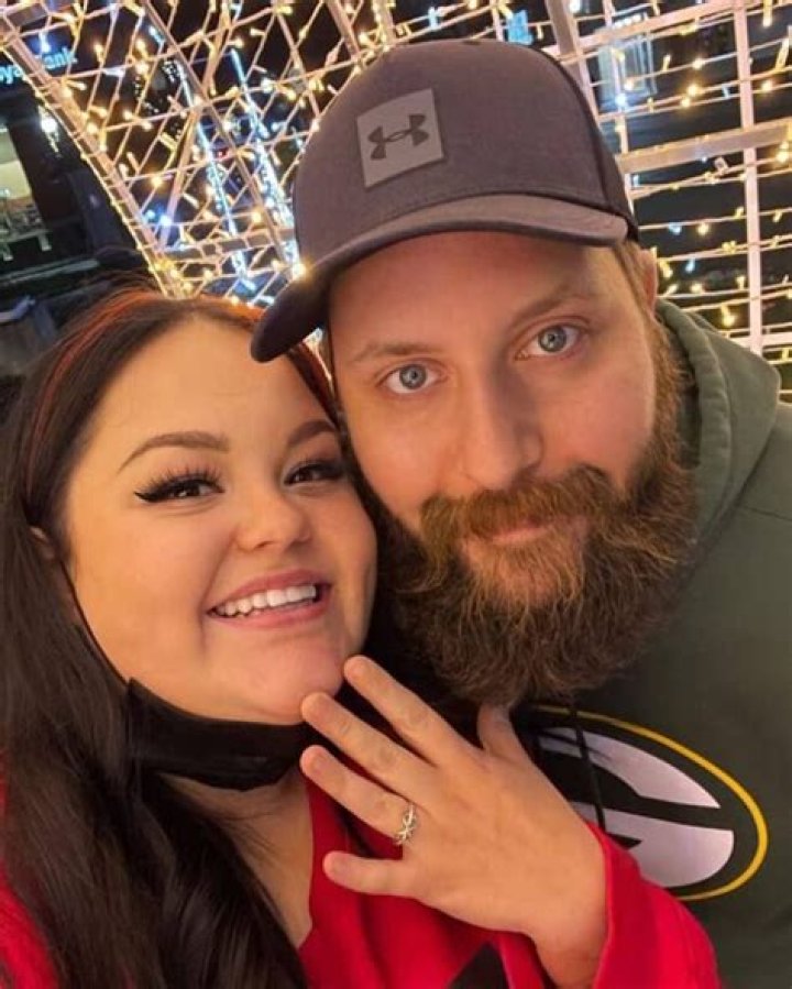 Celina Myers Husband, Age, Net Worth, Height, Kids, Wiki