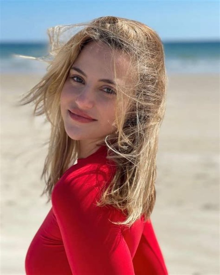 Charlotte McKee - Bio, Age, Wiki, Facts and Family