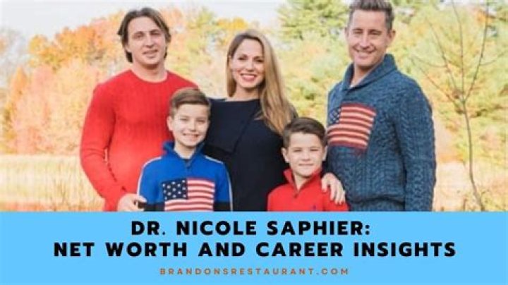 Christina Moore Bio, Wiki, Age, Height, Family, Husband, Mad Tv, Movies, and Net Worth.