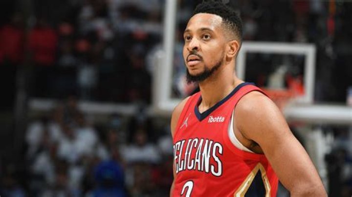 CJ McCollum Height, Weight, Net Worth, Age, Birthday, Wikipedia, Who, Nationality, Biography