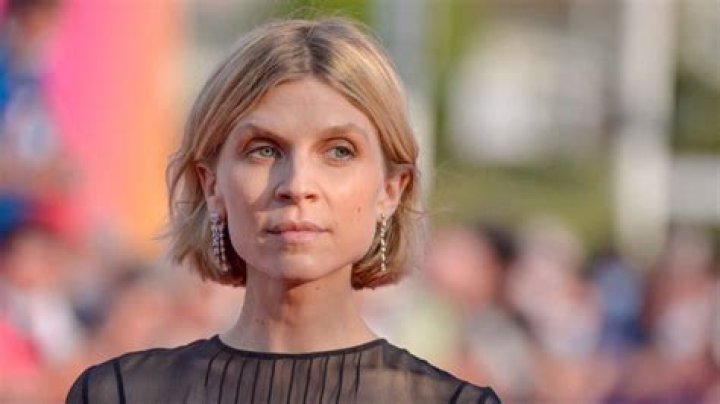 
Clémence Poésy Height, Weight, Net Worth, Age, Birthday, Wikipedia, Who, Nationality, Biography 