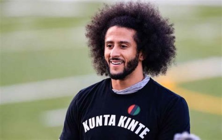 Colin Kaepernick Height, Weight, Net Worth, Age, Birthday, Wikipedia, Who, Nationality, Biography