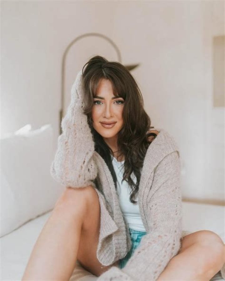 Courtney Carini Net Worth