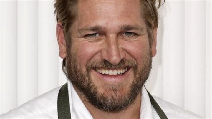 Curtis Stone Height, Weight, Body Measurements, Shoe Size