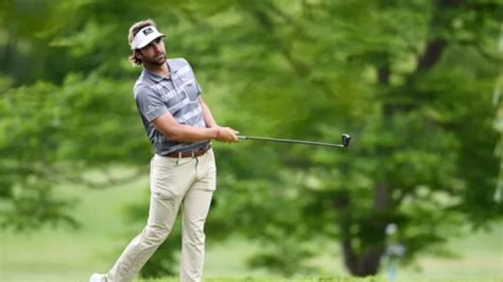 Curtis Thompson Net Worth