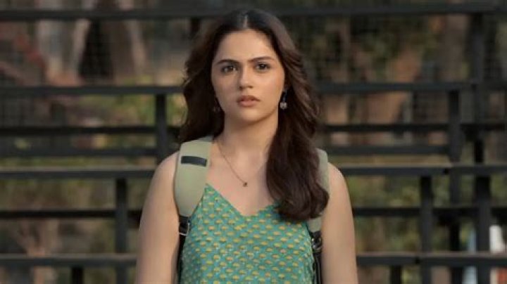 
Daizy Batra Height, Weight, Net Worth, Age, Wiki, Who, Instagram, Biography 