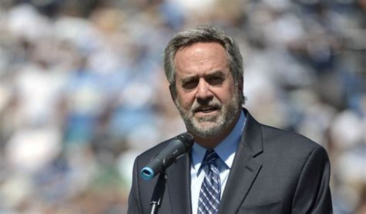Dan Fouts Net Worth