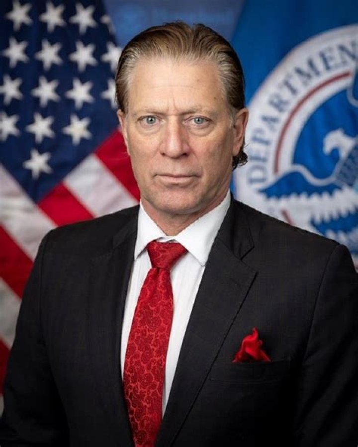 Dan Isaacson Net Worth