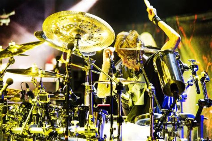 Dave Simmons (footballer)