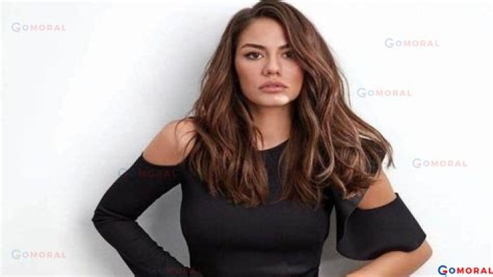 Demet Ozdemir Height, Weight, Net Worth, Age, Birthday, Wikipedia, Who, Nationality, Biography