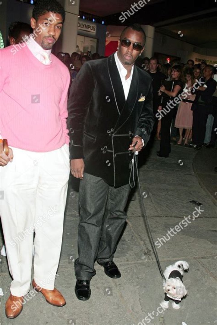 Derrick Watkins aka Farnsworth Bentley