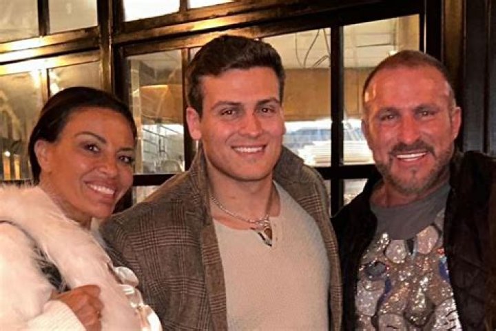 Dolores Catania: Frank Catania Ex-Wife, Bio, Wiki, Age, Height, Family, RHONJ and Net Worth.