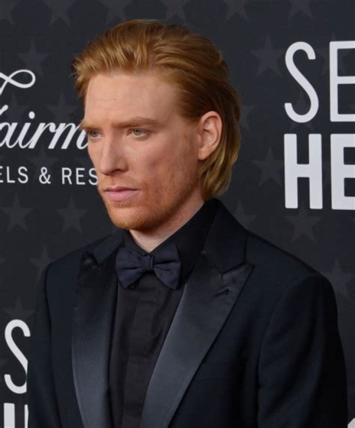 Domhnall Gleeson Height, Weight, Body Measurements, Shoe Size