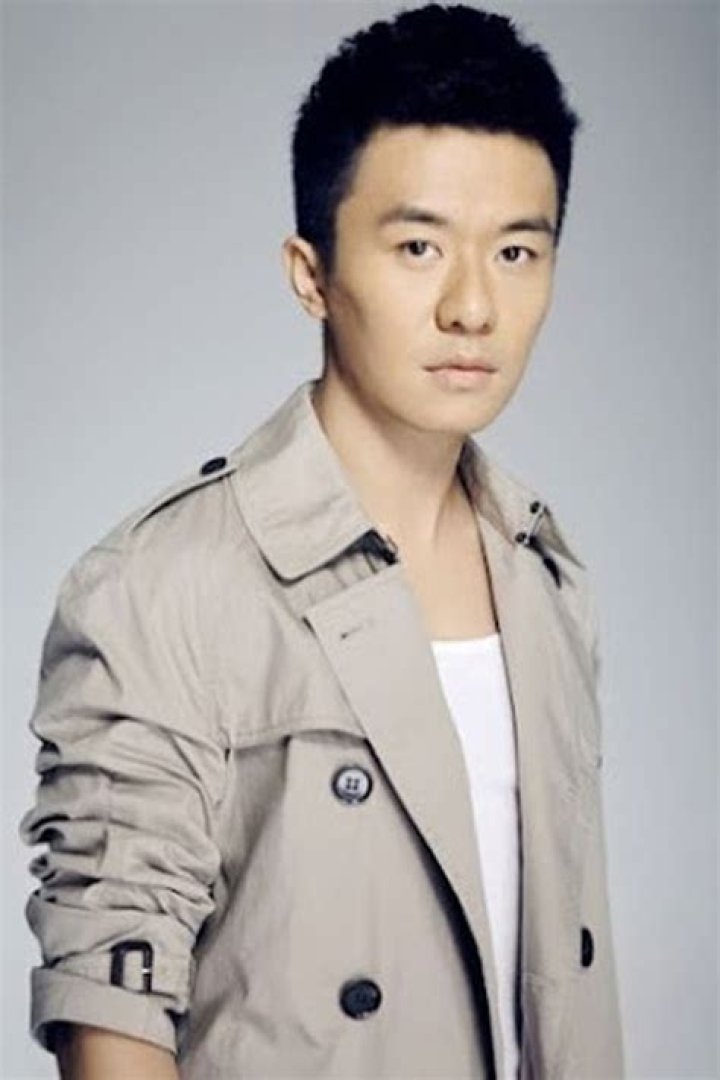 Dong-xue Li Net Worth