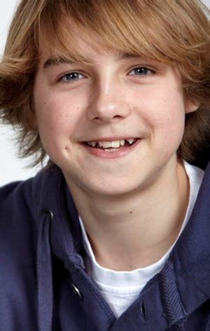 Edward Darnell-Hayes Net Worth