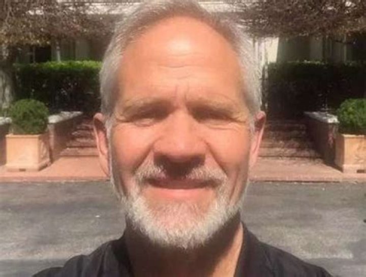 Edward Smart Net Worth