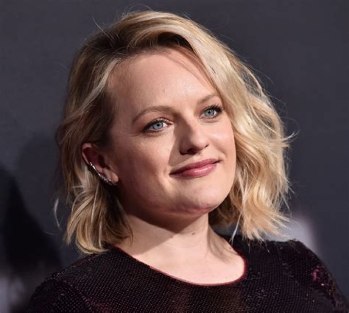 Elisabeth Moss Height, Weight, Measurements, Bra Size, Shoe Size